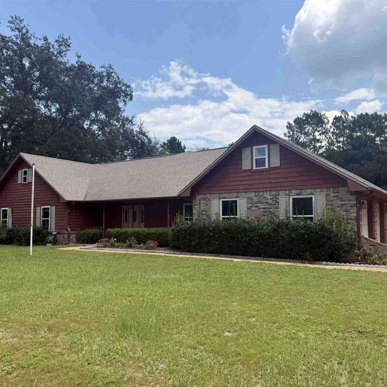 Homes For Rent - 6200 Jays Way<br/> Milton, FL 32570