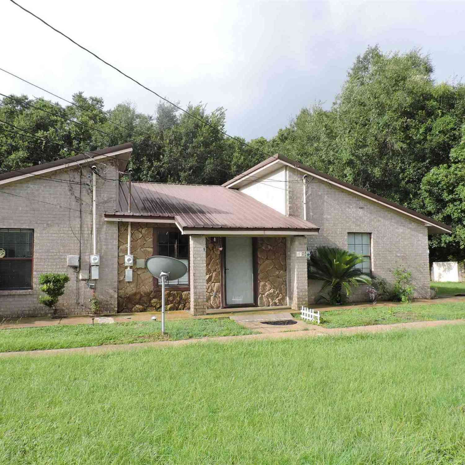 Homes For Rent - 1345 Jasma Ln #B<br/> Pensacola, FL 32534