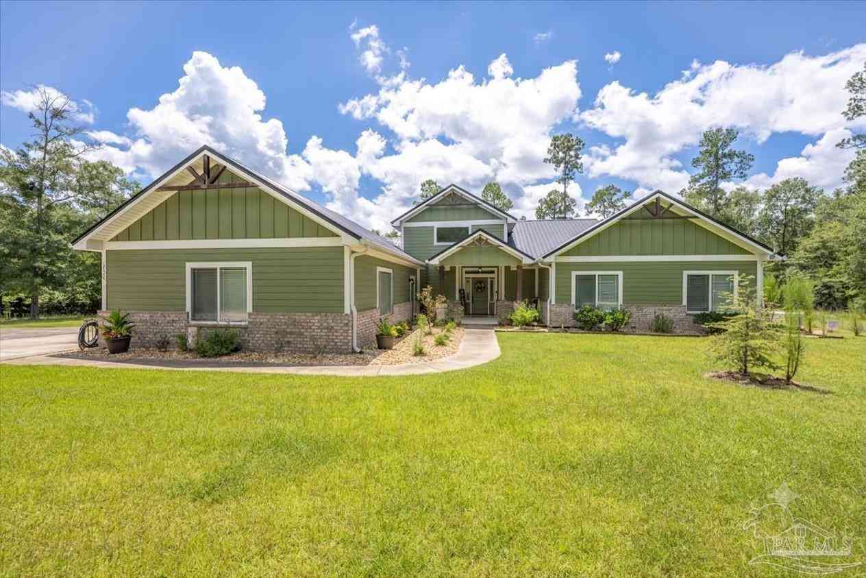 Homes For Sale - 1700 County Highway 185<br/> Walton County, Defuniak Springs, FL 32433