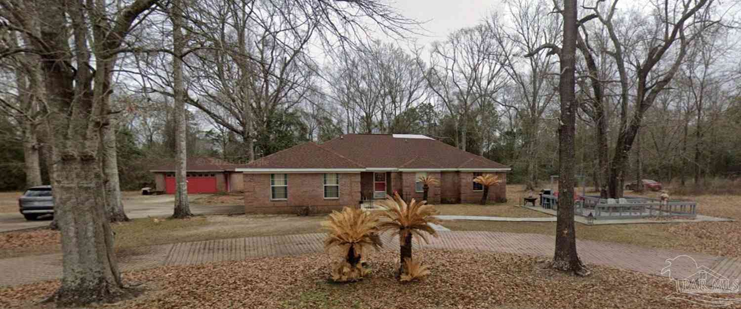 Homes For Sale - 4736 Richardson Rd<br/> Molino, FL 32577