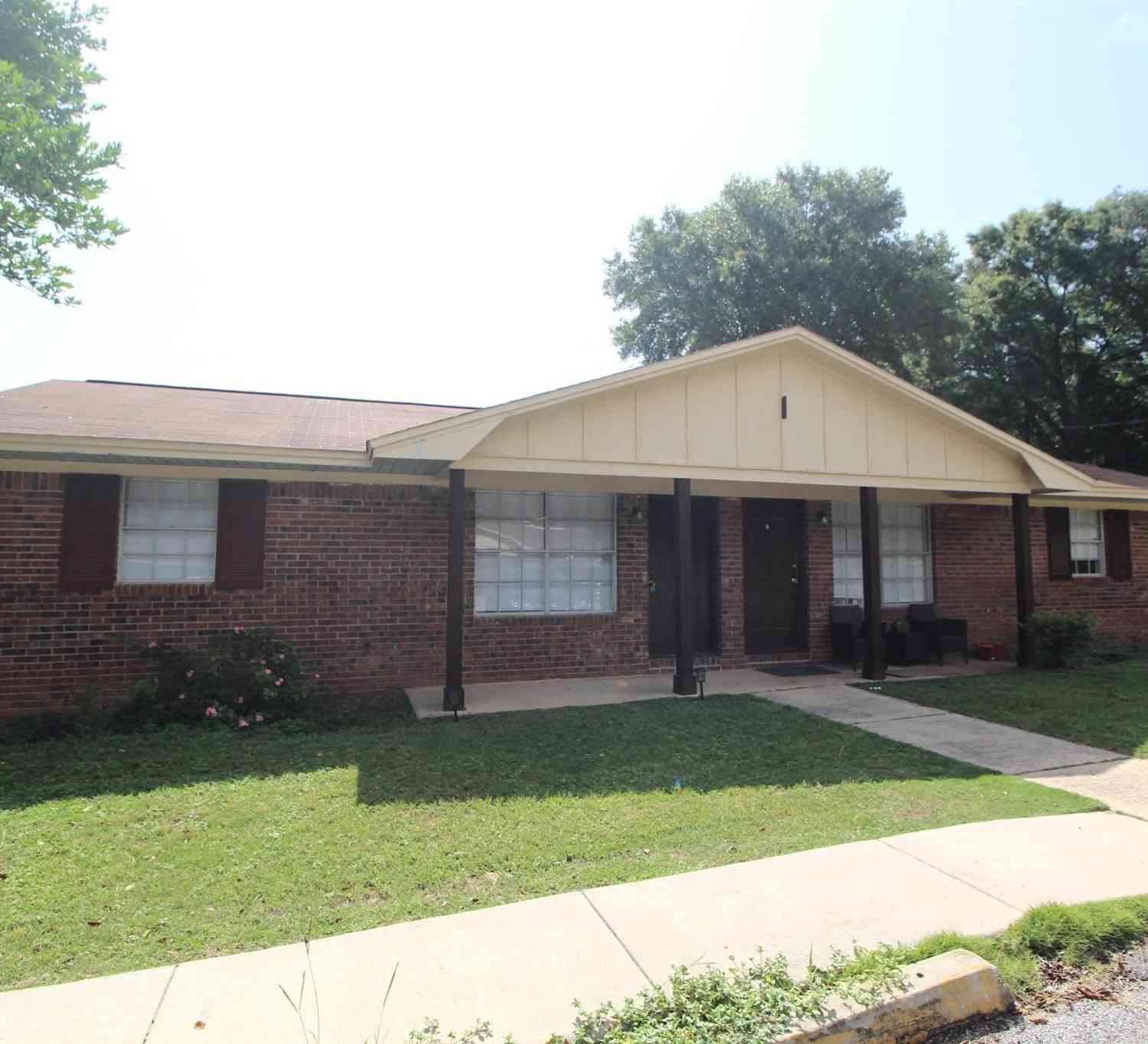 Homes For Rent - 10151 Guidy Ln #I-1<br/> Pensacola, FL 32514