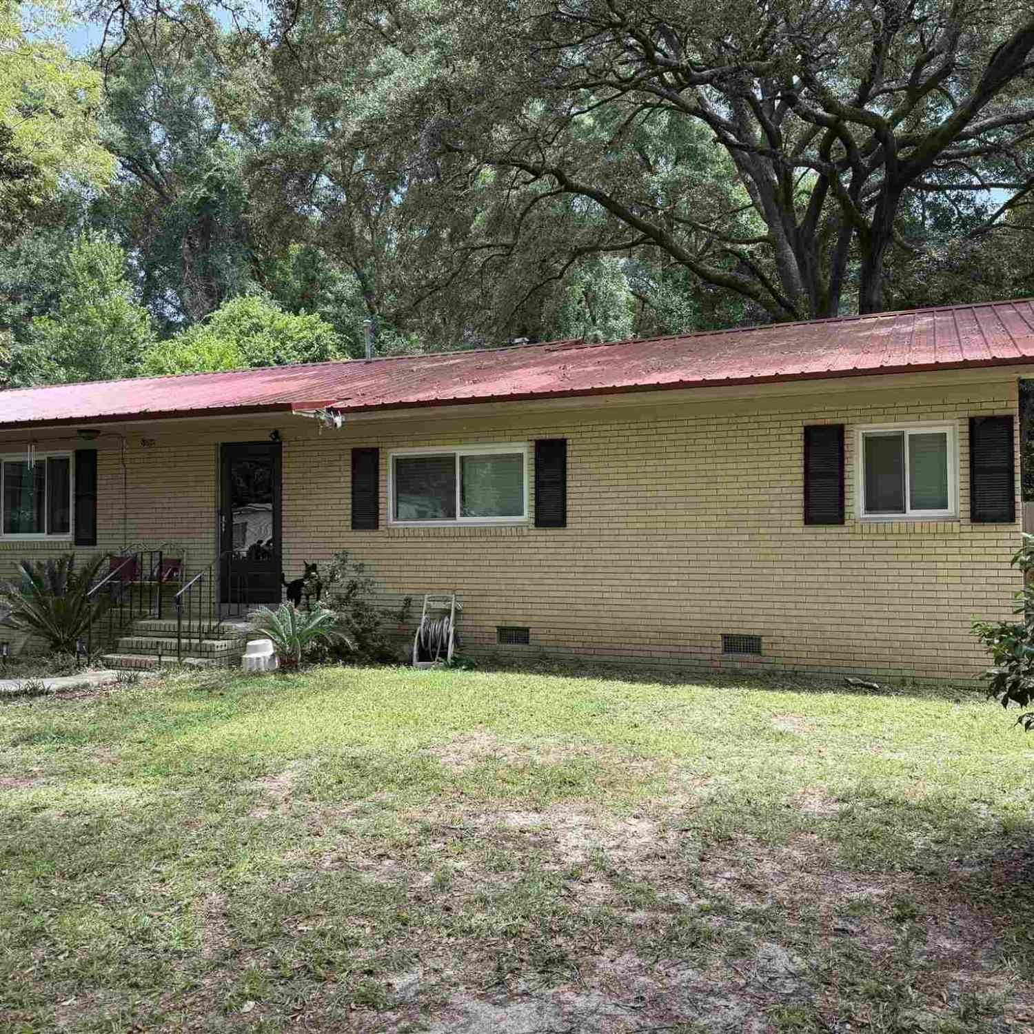Homes For Sale - 5988 Pursley Ave<br/> Pensacola, FL 32526