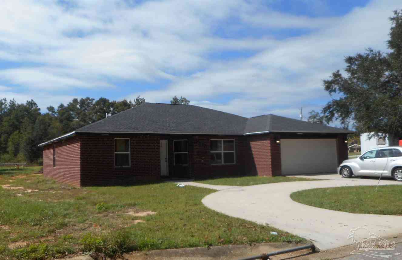 Homes For Sale - 6760 Gulley Ln<br/> Pensacola, FL 32505
