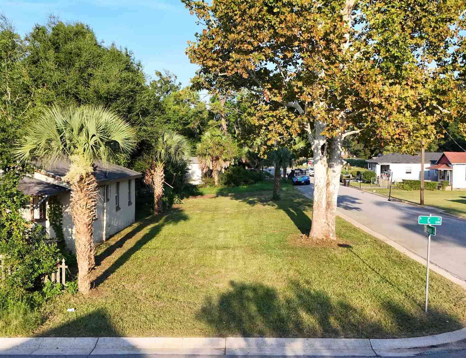Vacant Land For Sale - 1200 N C St<br/> Pensacola, FL 32501