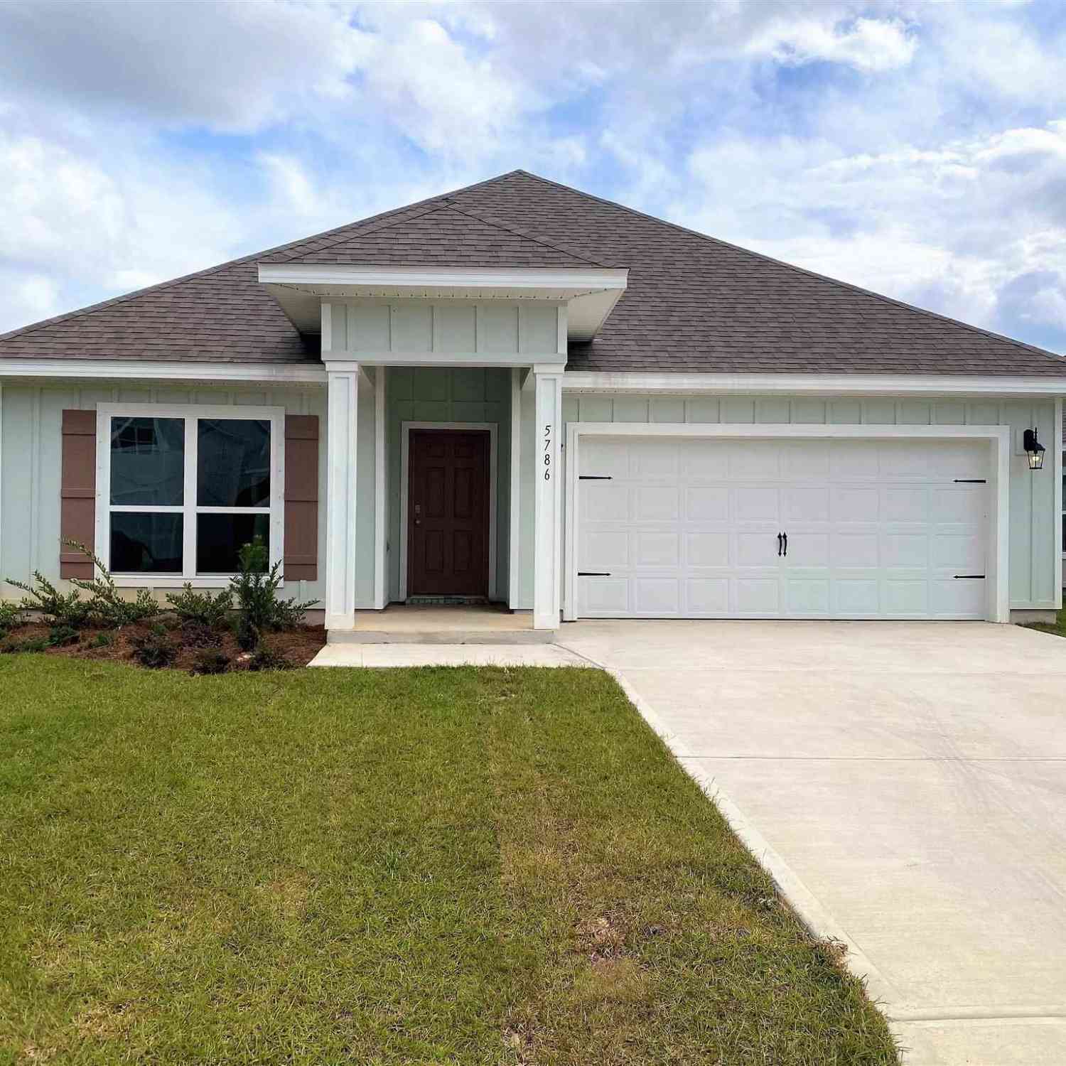 Homes For Rent - 5786 Danbury Blvd<br/> Pace, FL 32571
