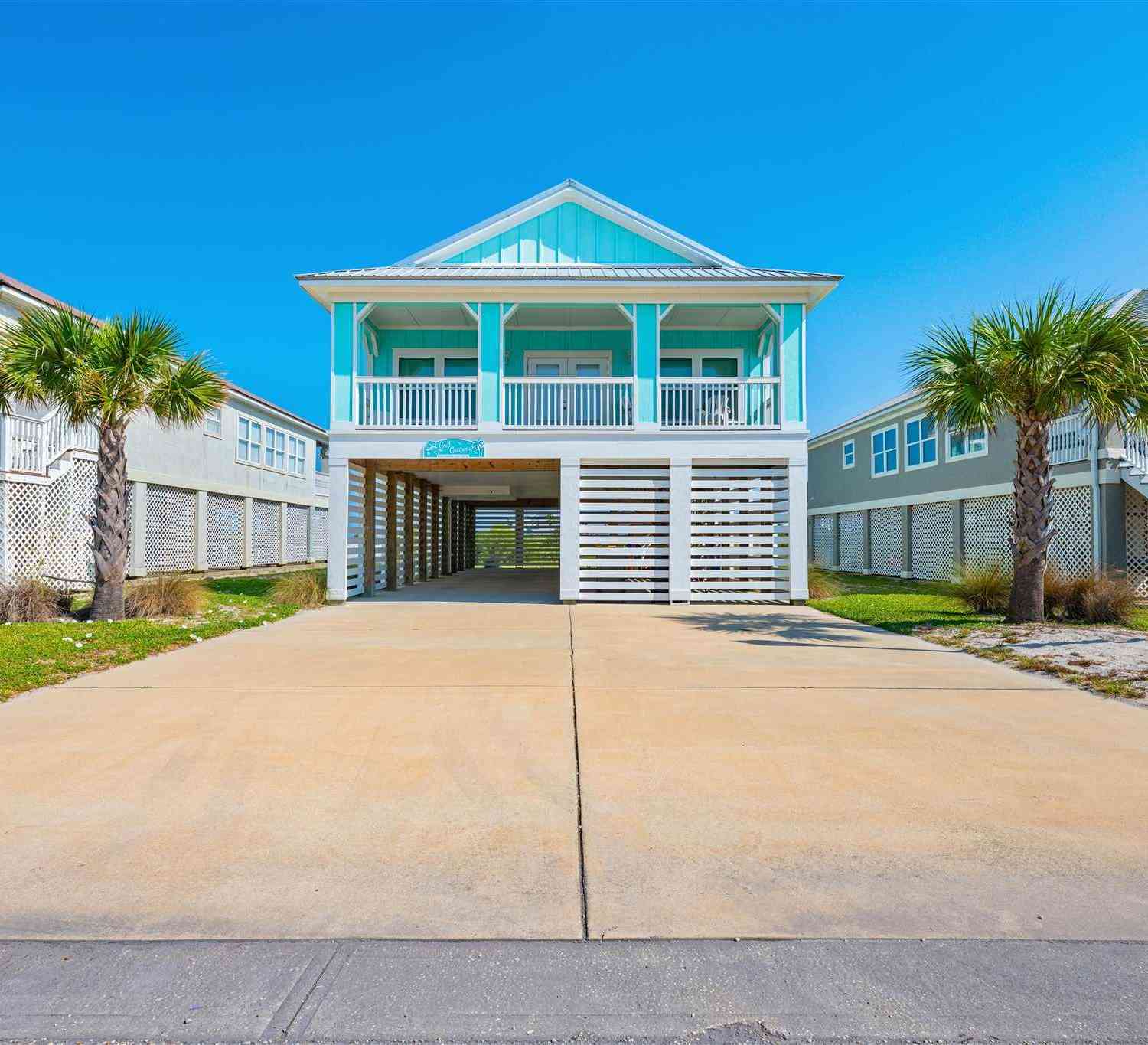 Homes For Sale - 545 Harbor Light Cir<br/> Gulf Shores, AL 36542