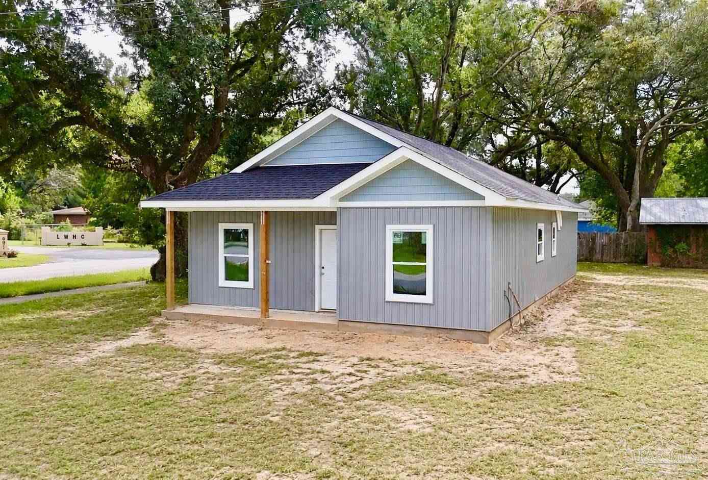 Homes For Sale - 7899 Alexia Ave<br/> Pensacola, FL 32534