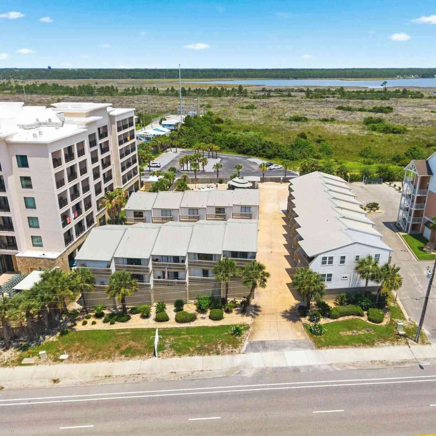 Homes For Sale - 554 E Beach Blvd #4<br/> Gulf Shores, AL 36542