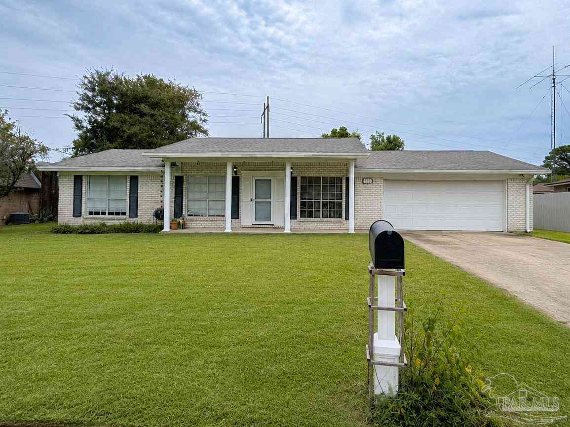Homes For Sale - 6940 Cabral St<br/> Pensacola, FL 32503