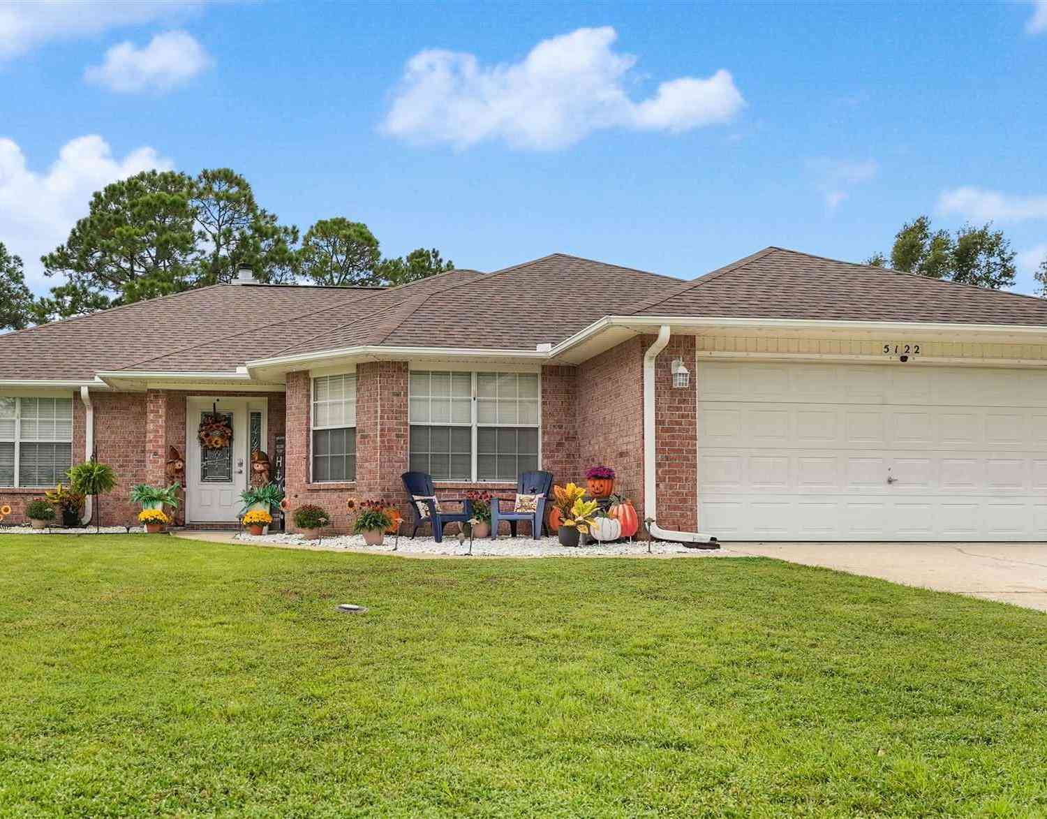 Homes For Sale - 5122 Terra Lake Cir<br/> Pensacola, FL 32507