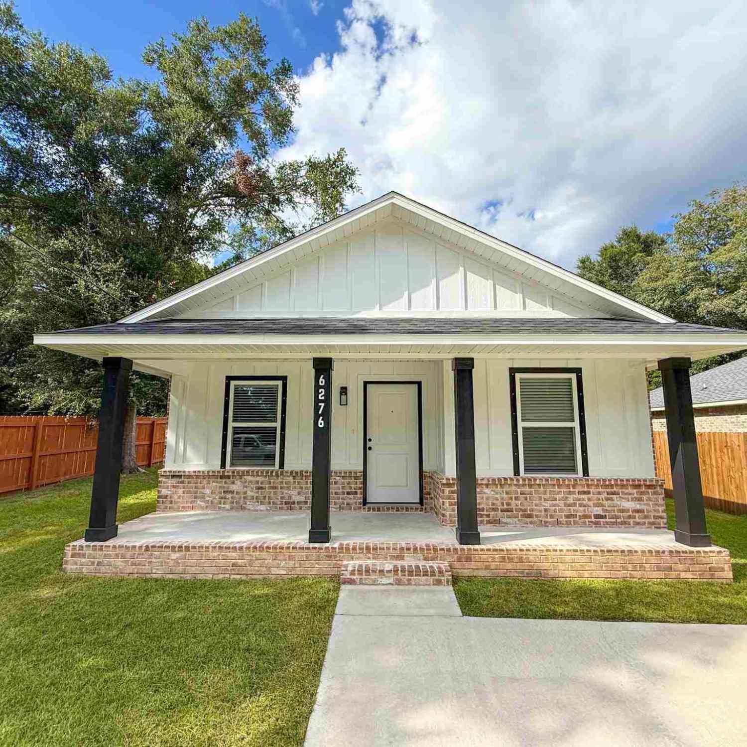 Homes For Rent - 6276 Long St<br/> Milton, FL 32570