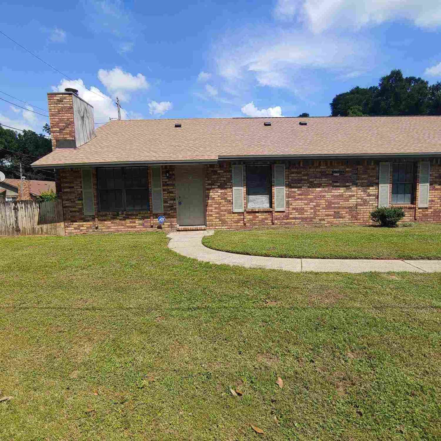 Homes For Rent - 1440 N 61st Ave #5A<br/> Pensacola, FL 32506