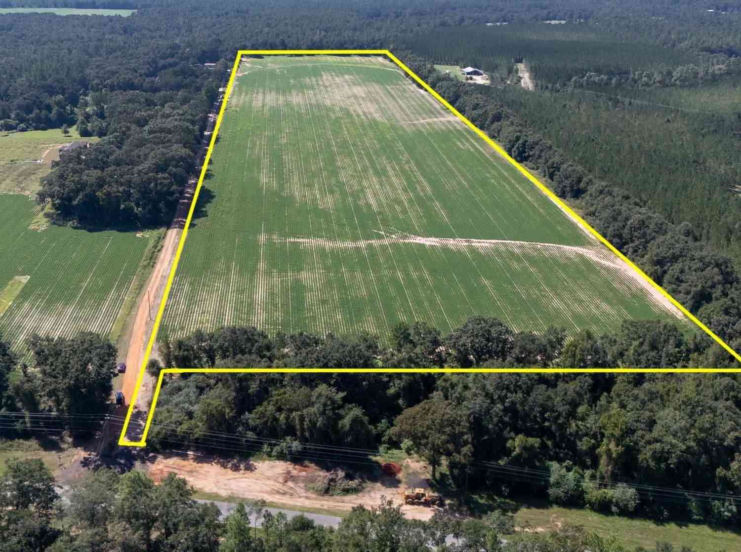 Vacant Land For Sale - LOT 40 Deloach Ln<br/> Milton, FL 32570