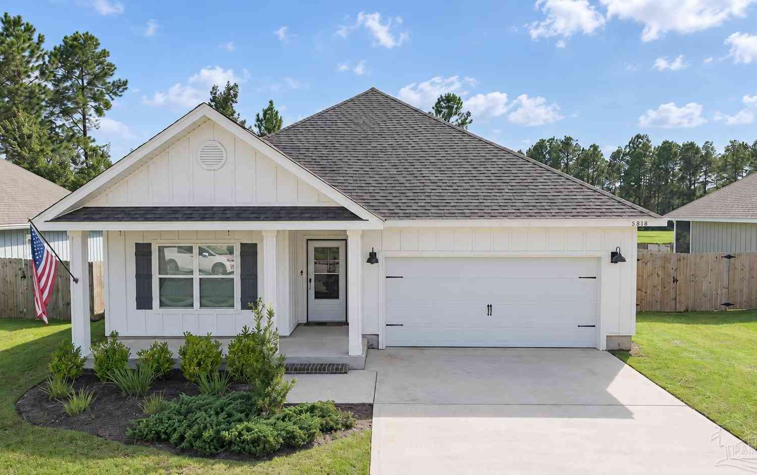 Homes For Sale - 5898 Danbury Blvd<br/> Pace, FL 32571