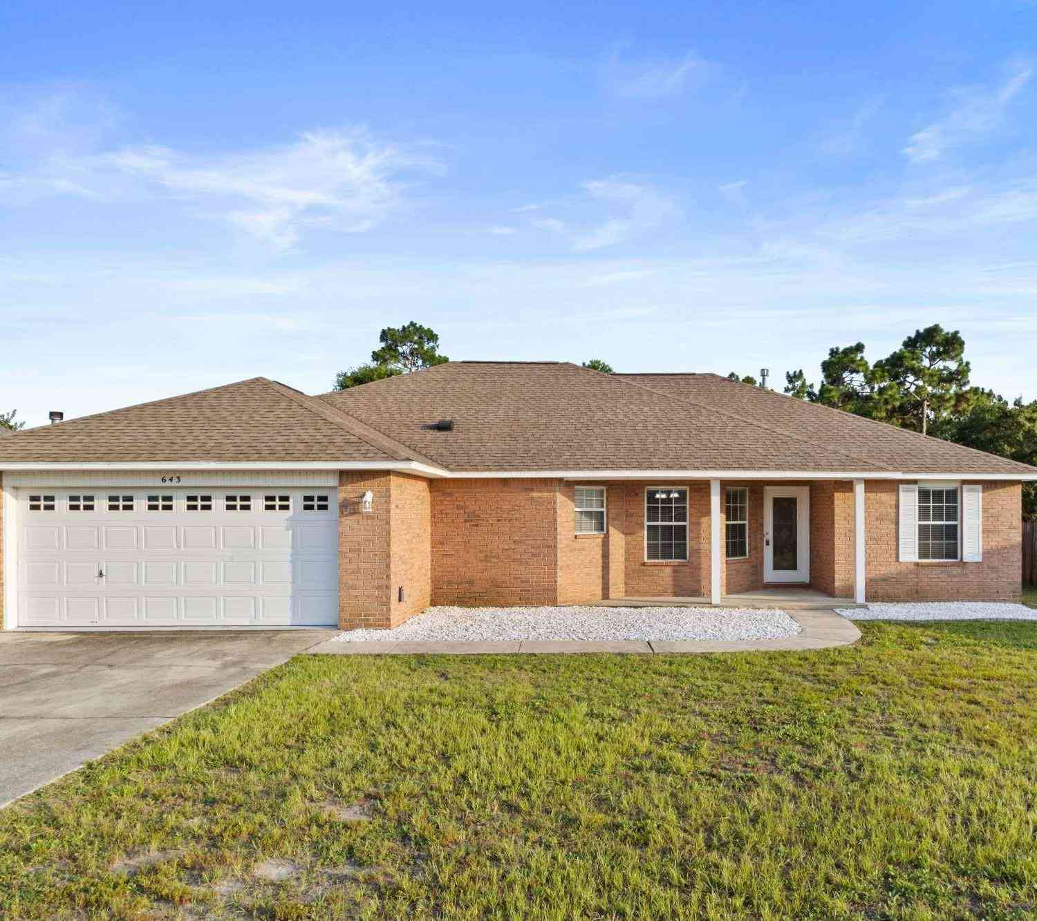 Homes For Rent - 643 Downhaul Dr<br/> Pensacola, FL 32507