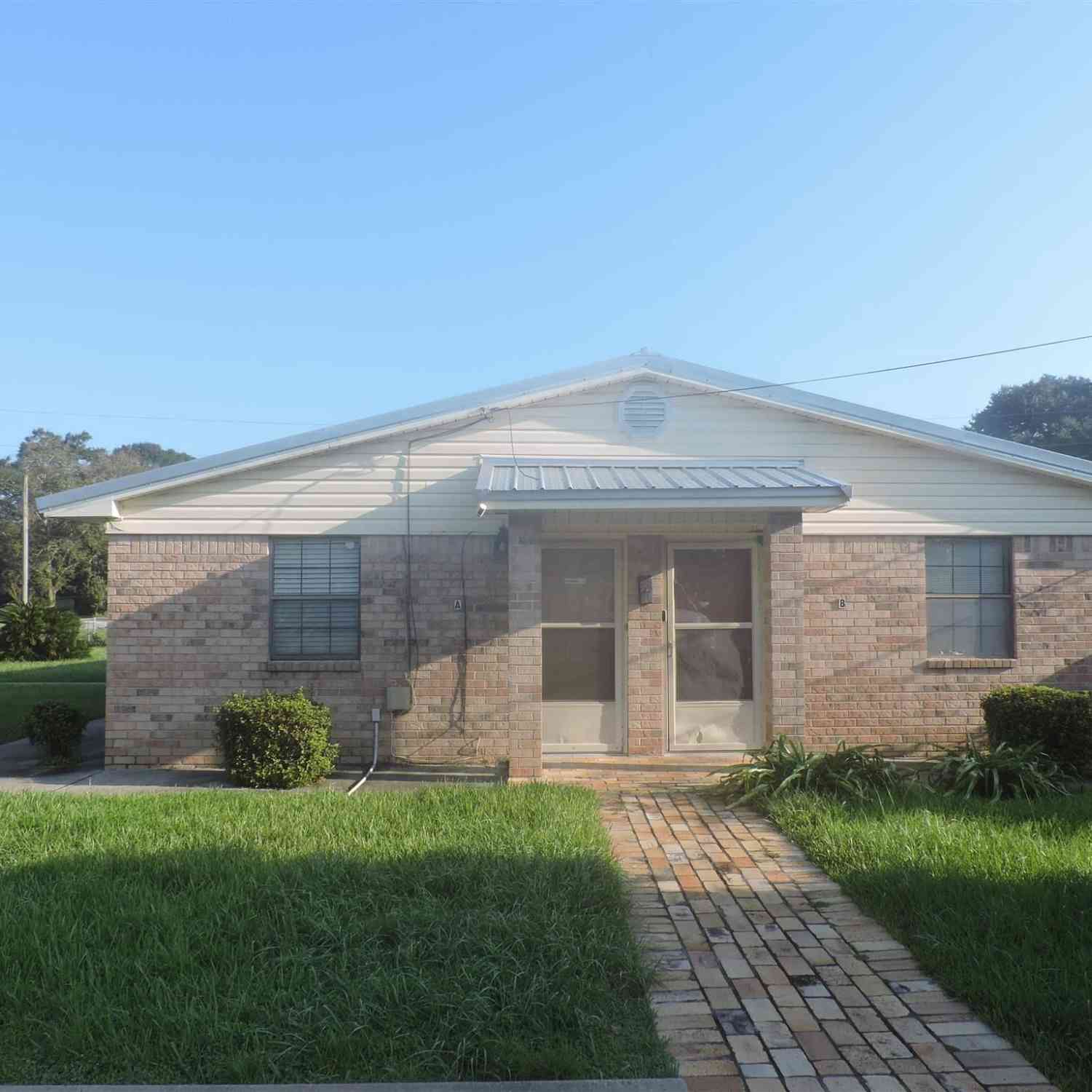 Homes For Rent - 9610 Bowman Ave #A<br/> Pensacola, FL 32534
