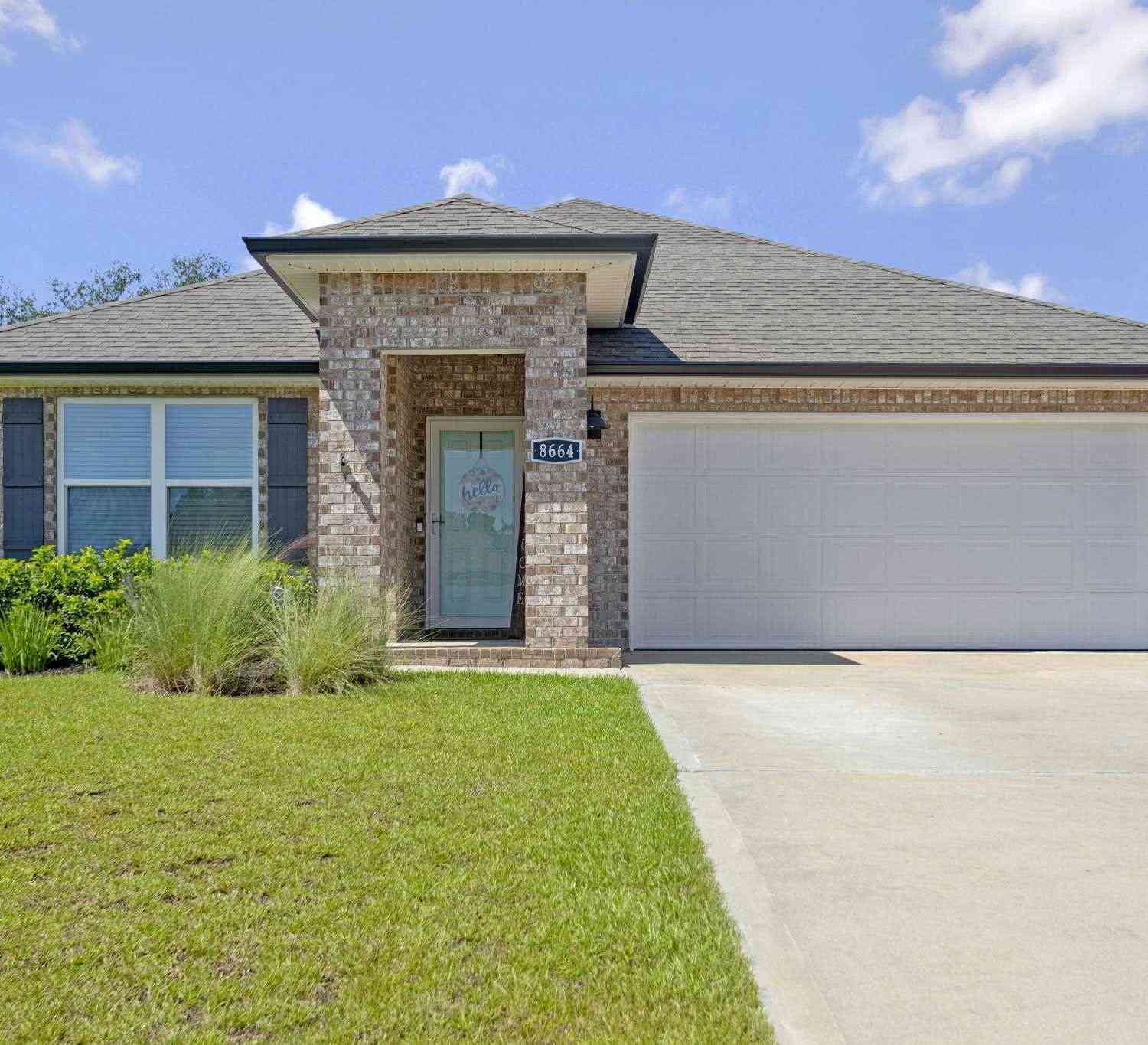 Homes For Sale - 8664 Tarsus Drive<br/> Santa Rosa County, Milton, FL 32583