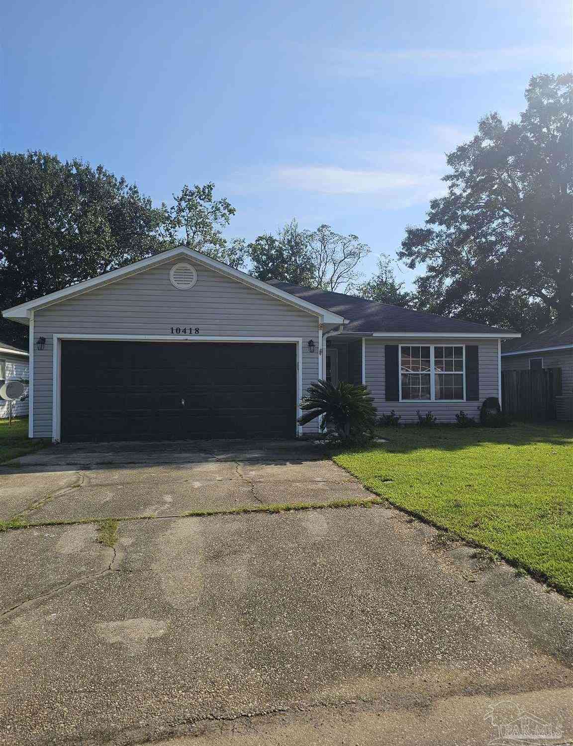 Homes For Rent - 10418 Senegal Dr<br/> Pensacola, FL 32534