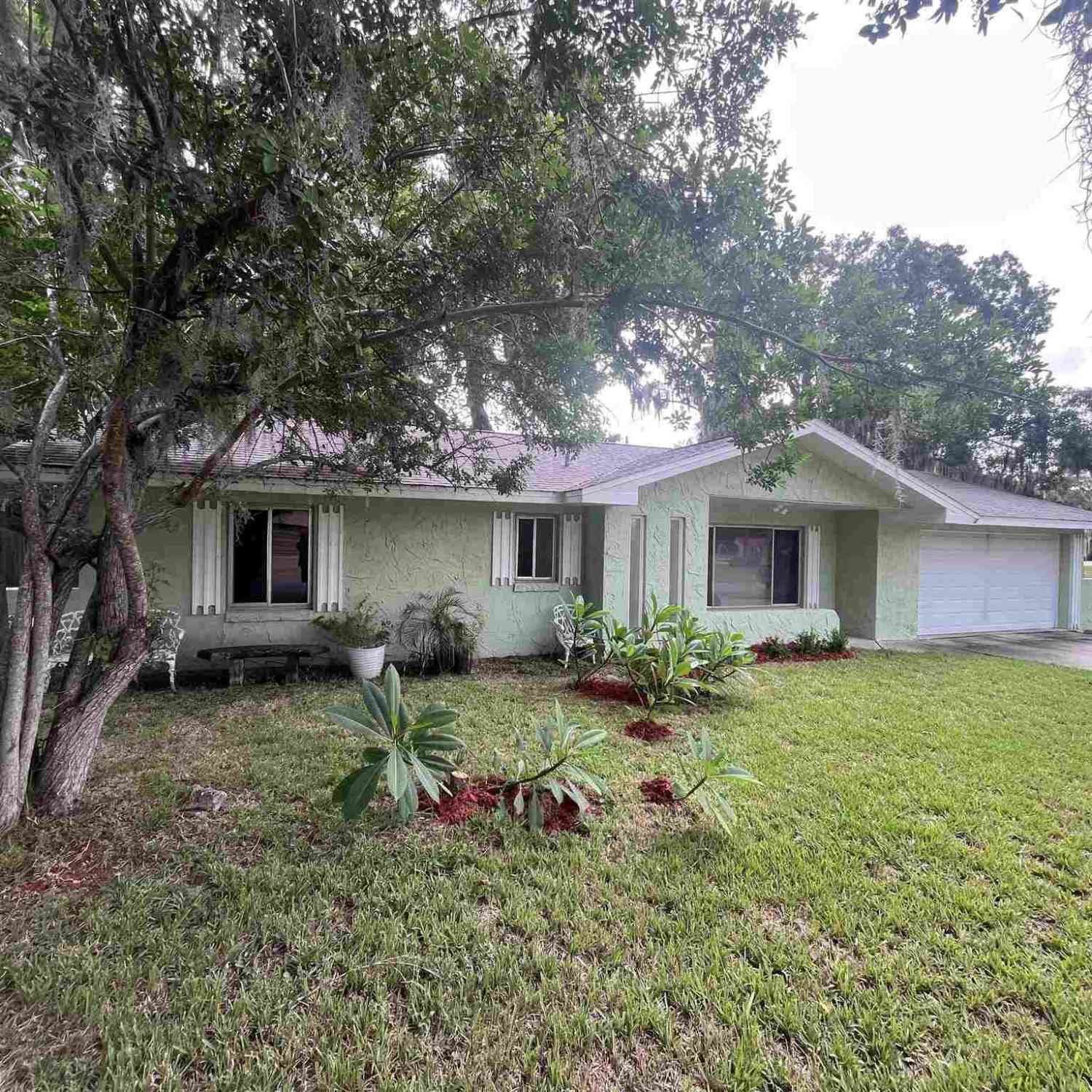 Homes For Sale - 244 Brittany Ave<br/> Port Orange, FL 32127