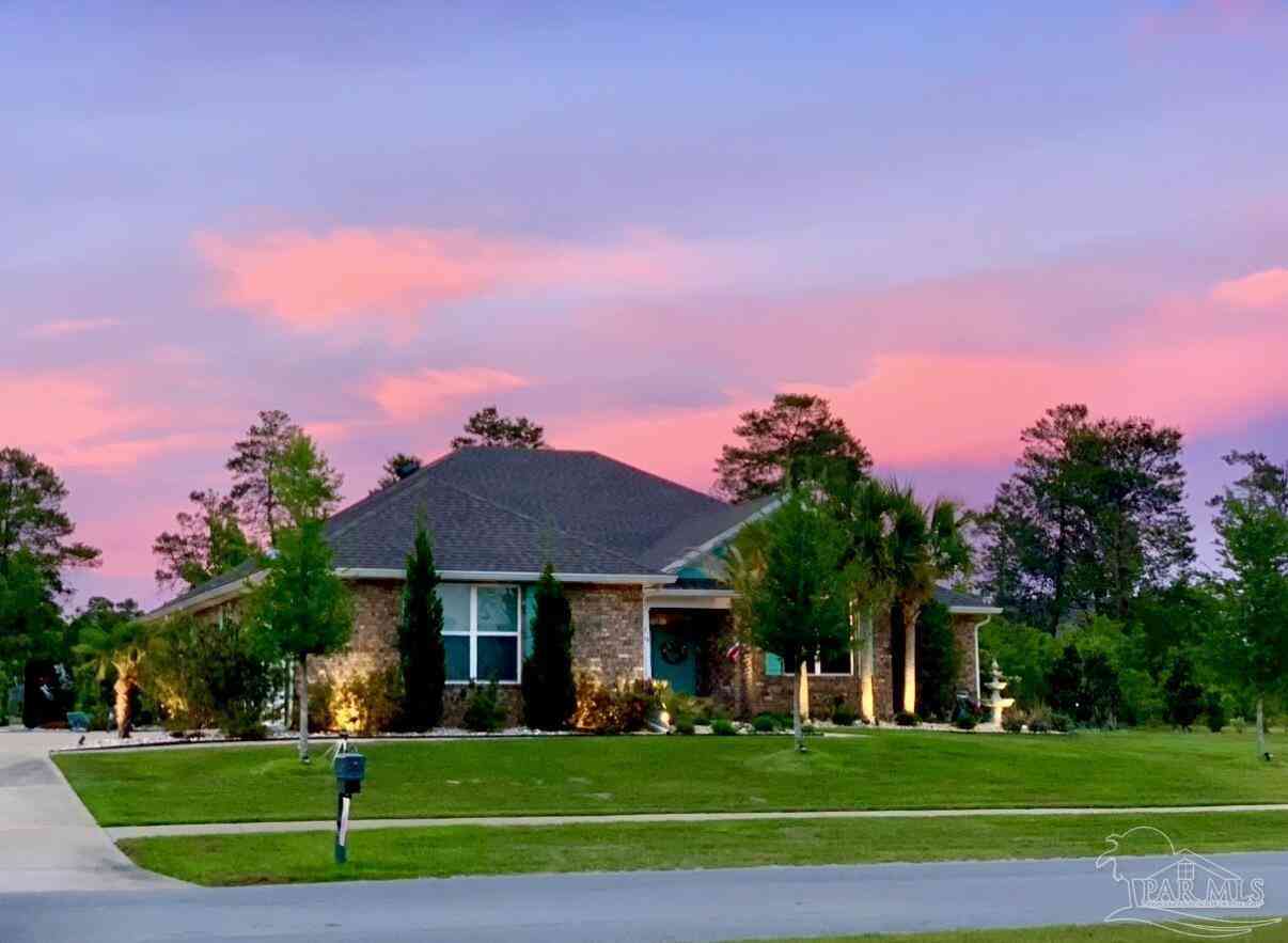 Homes For Sale - 500 Tournament Ln<br/> Walton County, Freeport, FL 32439