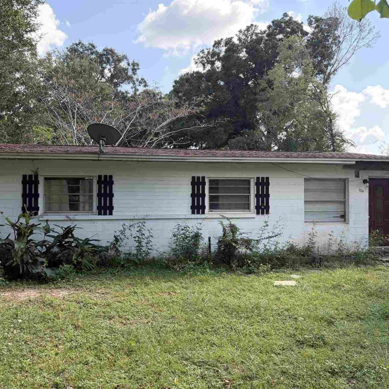 Homes For Sale - 134 Garfield Dr<br/> Pensacola, FL 32505