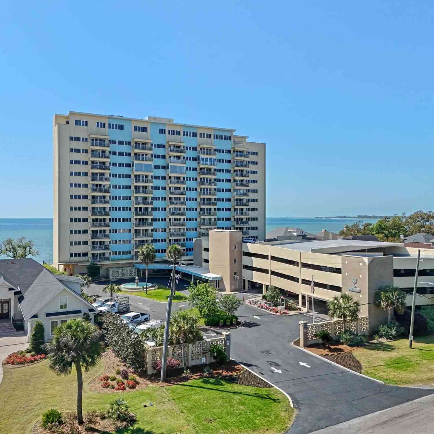 Homes For Sale - 825 Bayshore Dr #605<br/> Pensacola, FL 32507
