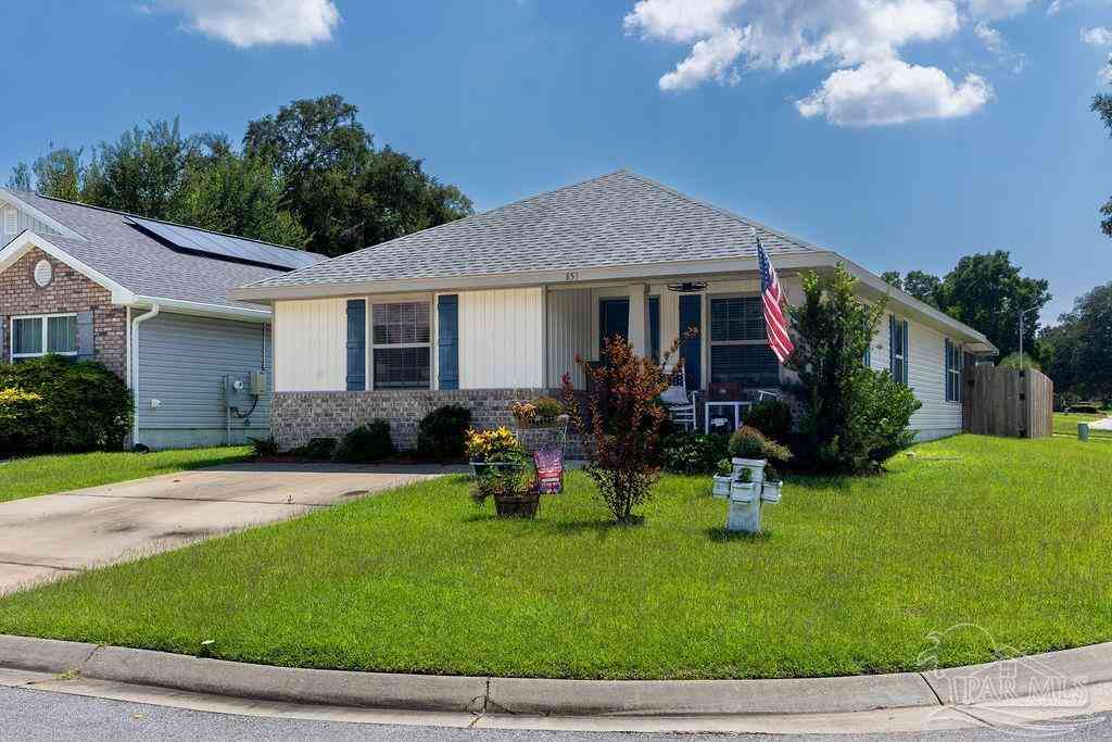 Homes For Sale - 853 Smiley Cir<br/> Pensacola, FL 32514