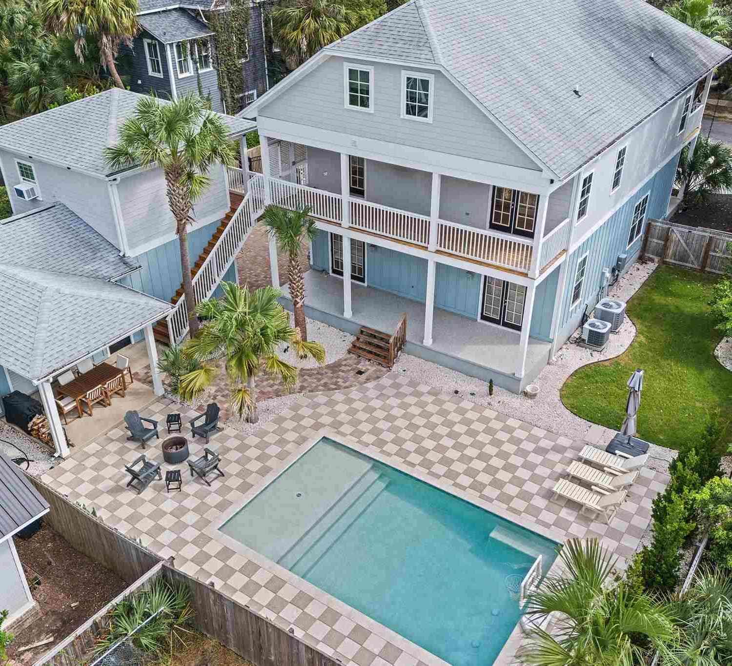 Homes For Sale - 811 N Reus St<br/> Pensacola, FL 32501