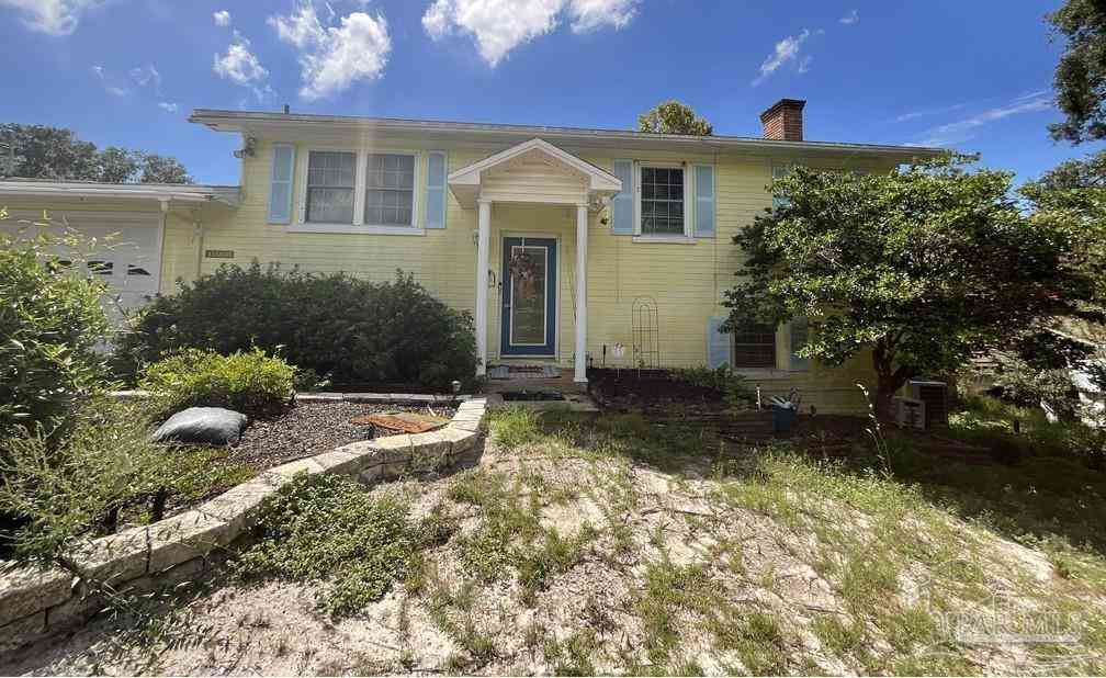 Homes For Sale - 11005 Manatee Dr<br/> Escambia County, Pensacola, FL 32507