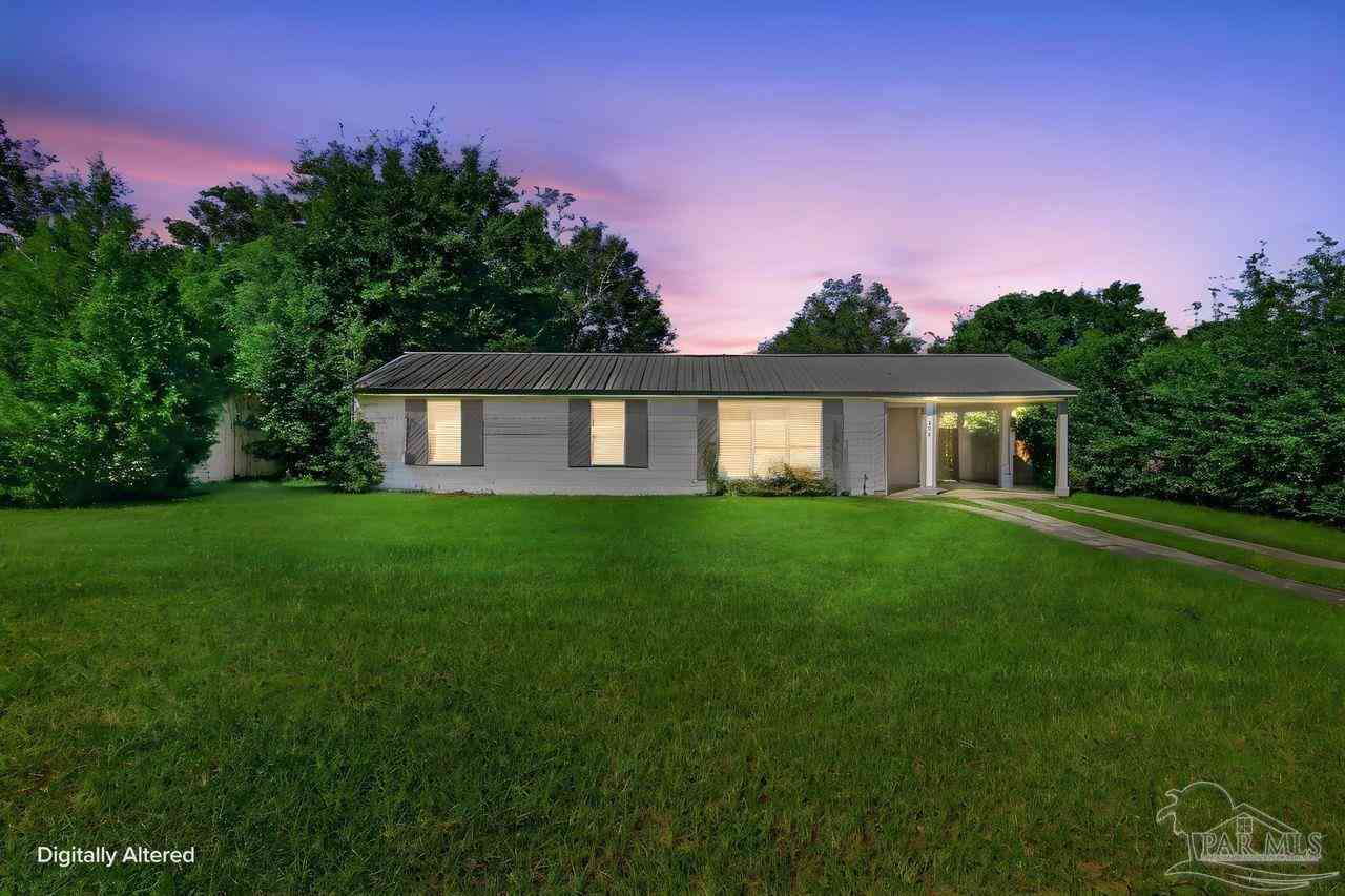 Homes For Sale - 208 Topaz Ave<br/> Pensacola, FL 32505