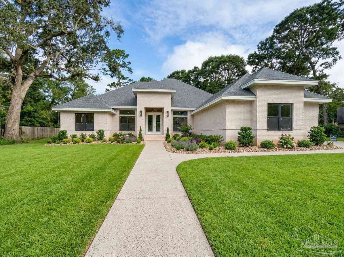 Homes For Sale - 518 Tillage Dr<br/> Cantonment, FL 32533