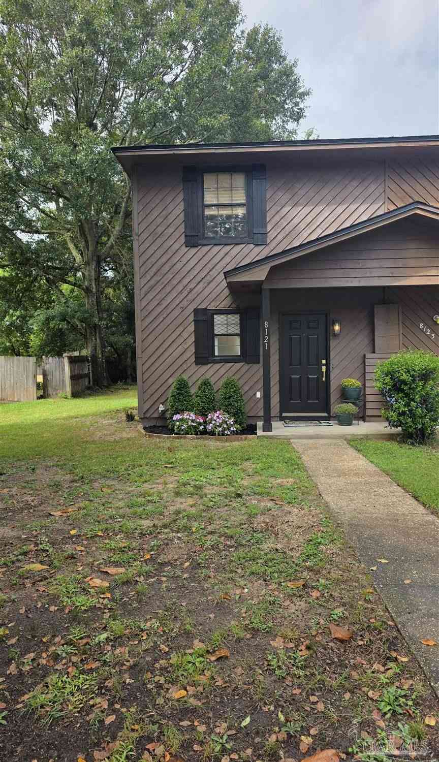 Homes For Sale - 8121 Stonebrook Dr<br/> Escambia County, Pensacola, FL 32514