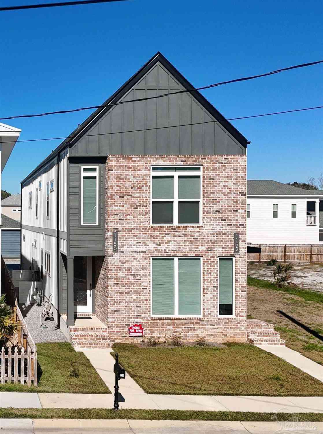 Multifamily For Sale - 1150 W Intendencia St<br/> Escambia County, Pensacola, FL 32502