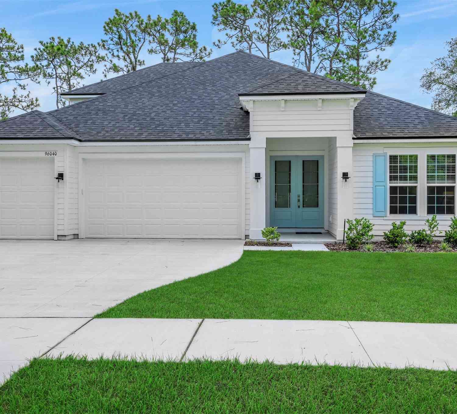 Homes For Sale - 96040 Pirates Bluff Road<br/> Yulee, FL 32097