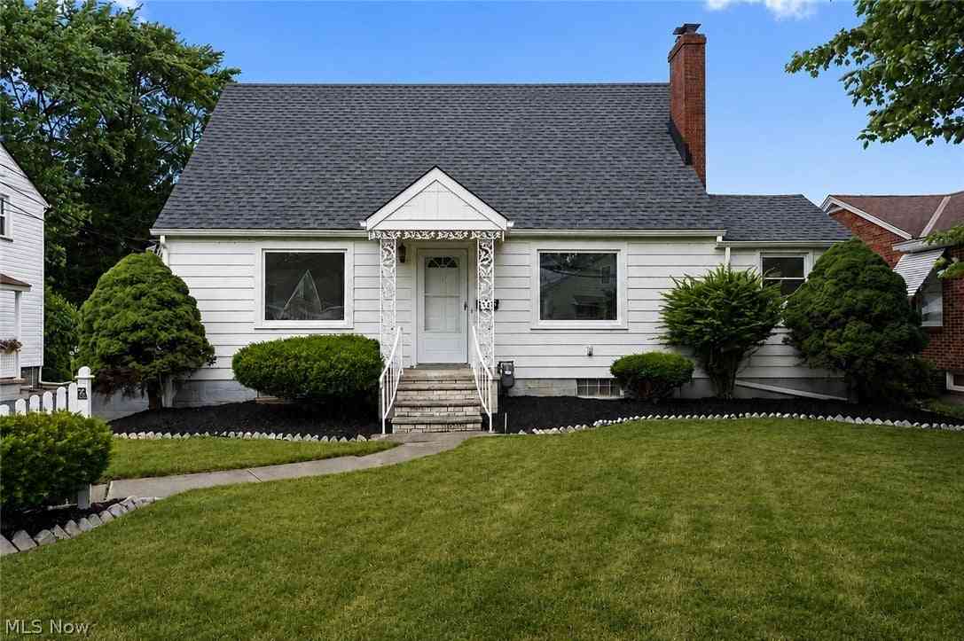 Homes For Sale - 191 E Martin Street<br/> Amherst, OH 44001