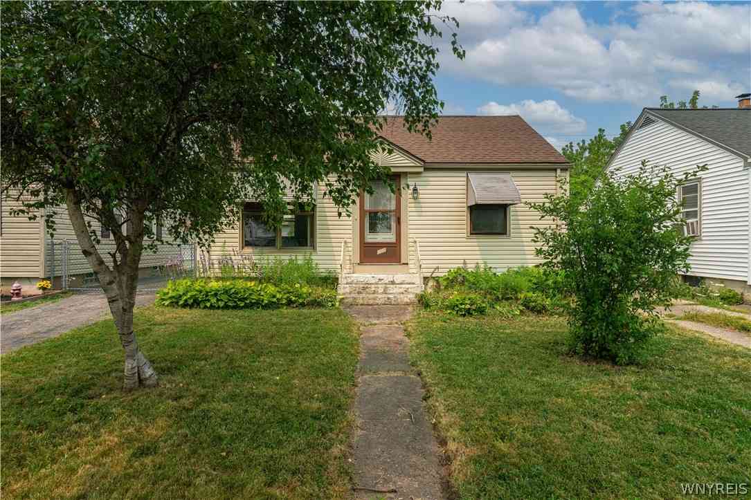 Homes For Sale - 358 Taunton Place<br/> Buffalo, NY 14216