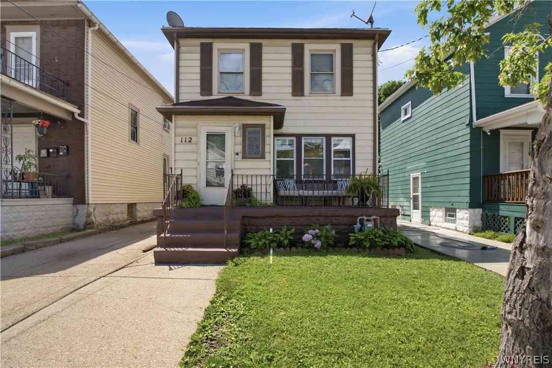 Homes For Sale - 112 Ledger Street<br/> Buffalo, NY 14216