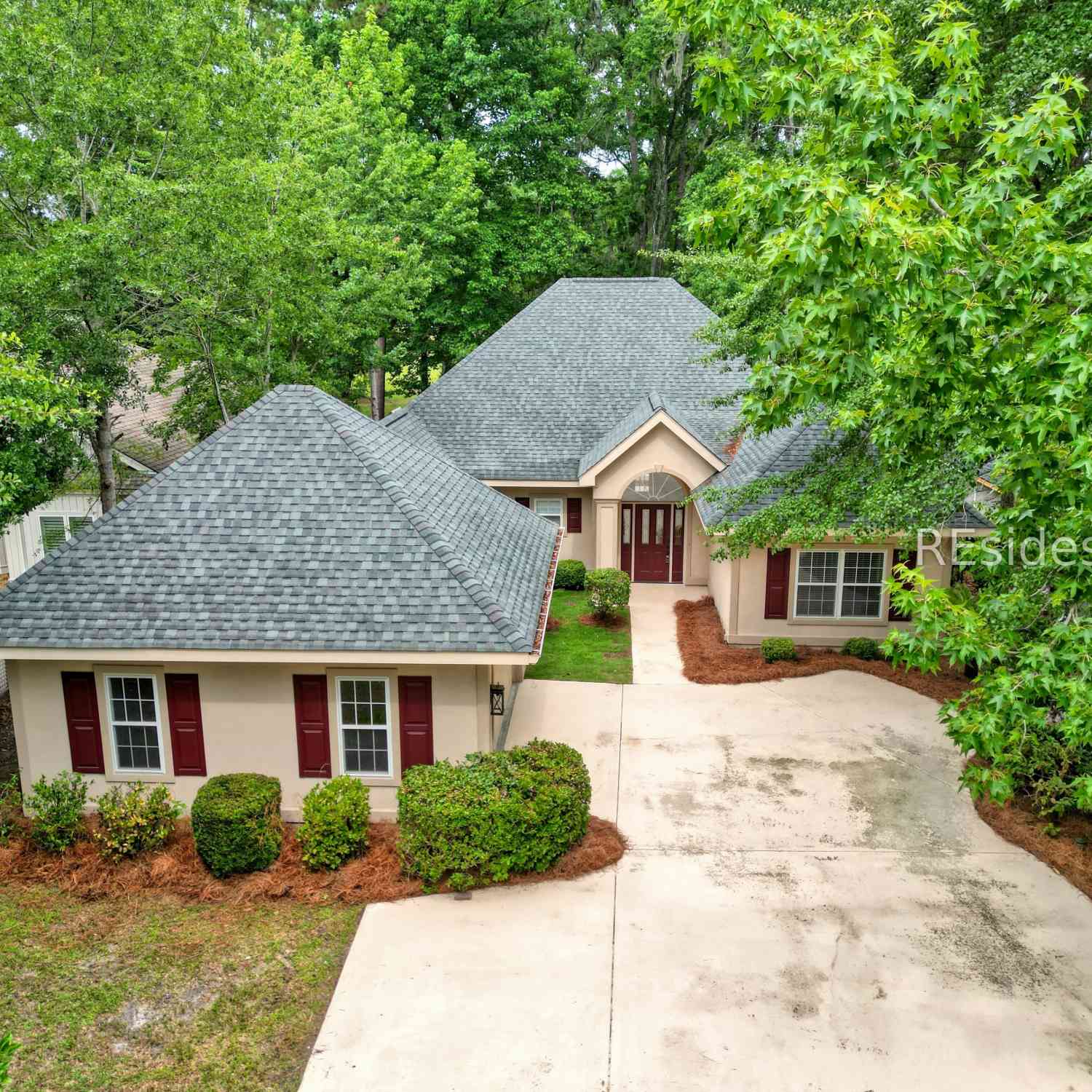 Homes For Sale - 3 Canebrake Lane<br/> Bluffton, SC 29910
