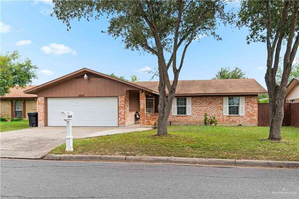 Homes For Sale - 2809 Hibiscus Avenue<br/> McAllen, TX 78501