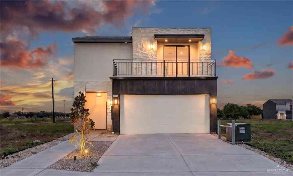 Townhouse For Sale - 3411 S K Lane<br/> McAllen, TX 78503
