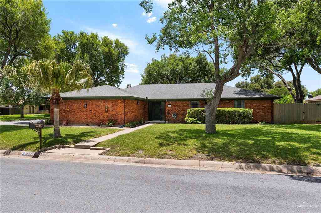 Homes For Sale - 1614 Walnut Court<br/> Harlingen, TX 78550