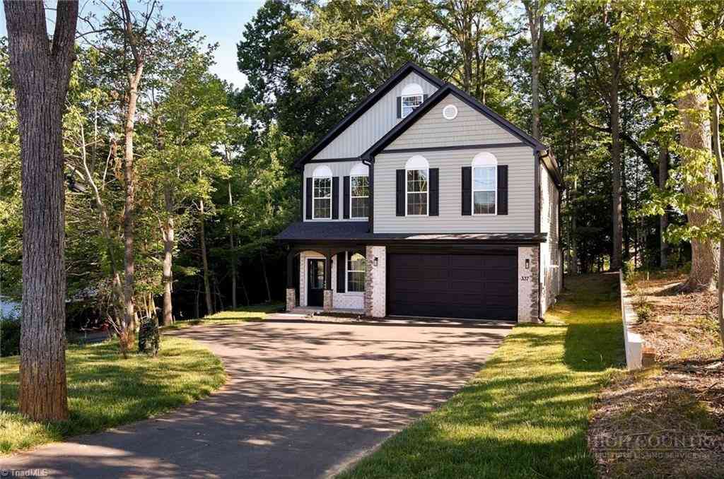Homes For Sale - 337 Petree Road<br/> Winston Salem, NC 27106