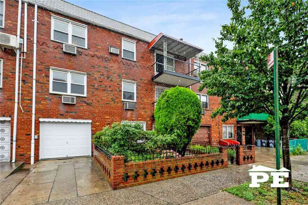 Multifamily For Sale - 1410 6th Street<br/> Brooklyn, NY 11204