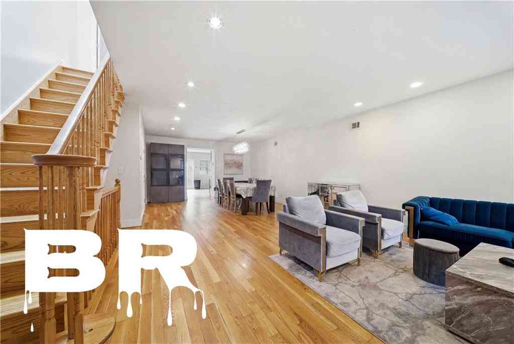 Homes For Sale - 918 32nd Street<br/> Brooklyn, NY 11210