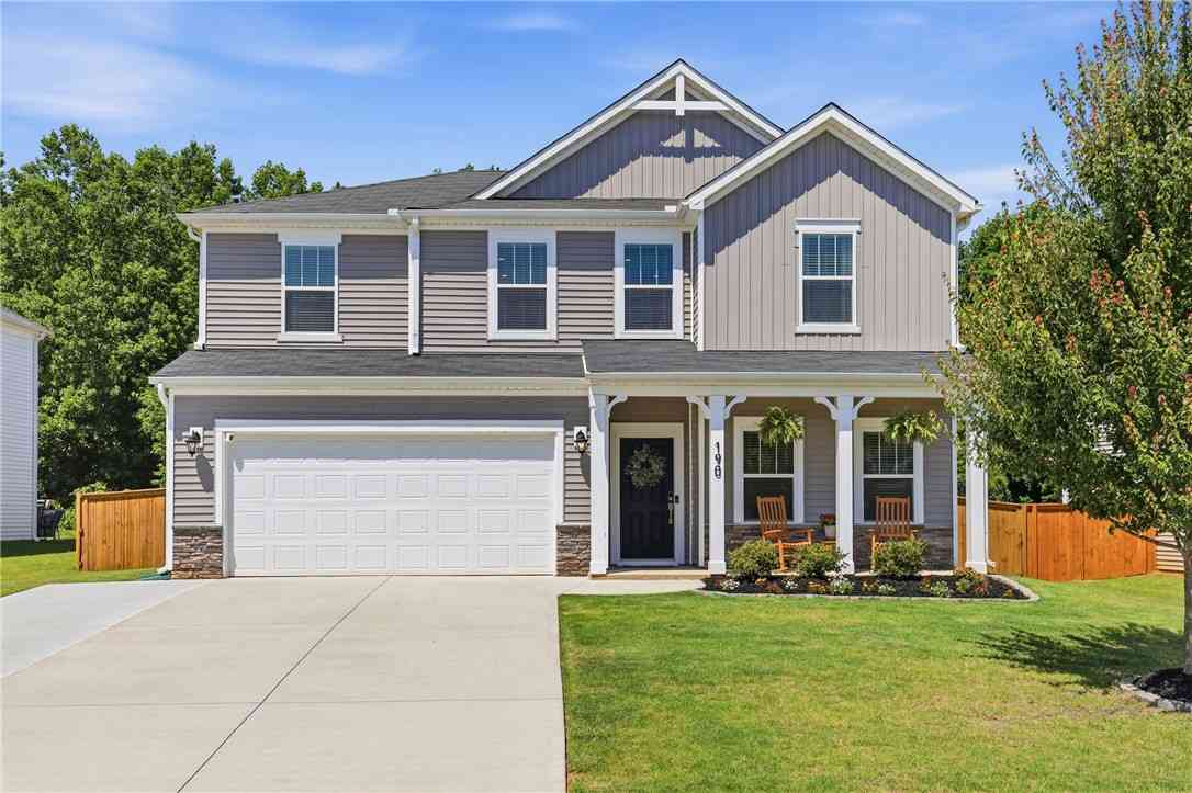 Homes For Sale - 190 Walking Stick Way<br/> Pelzer, SC 29669