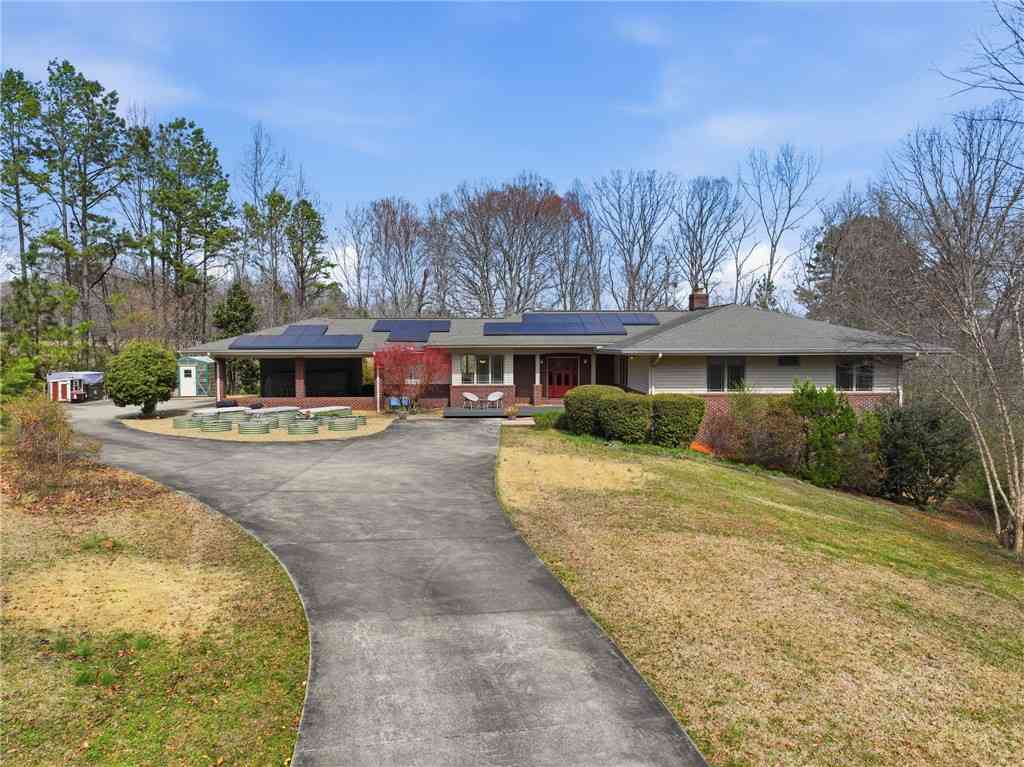 Homes For Sale - 129 Tyler Lane<br/> West Union, SC 29696