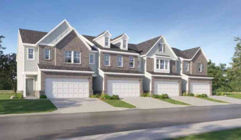 Townhouse For Sale - 2602 Adventure Way<br/> Doraville, GA 30360