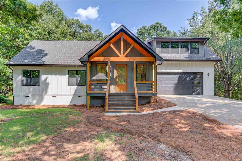 Homes For Sale - 374 Academy Woods Drive<br/> Jefferson, GA 30549
