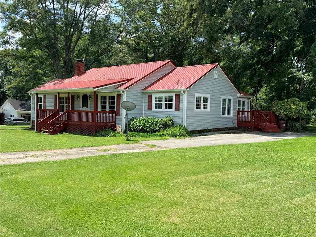 Homes For Sale - 16 Garrett Avenue<br/> Bremen, GA 30110