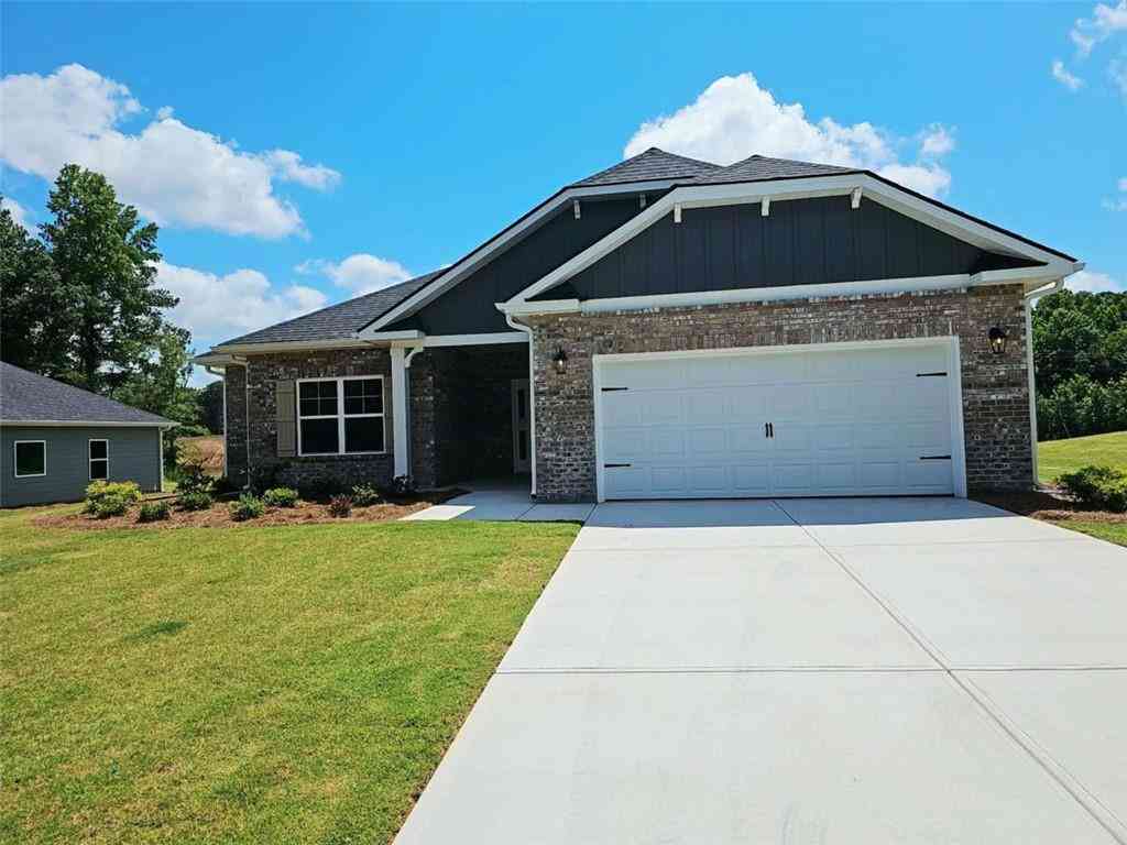 Homes For Sale - 325 Angela Avenue<br/> Bowdon, GA 30108